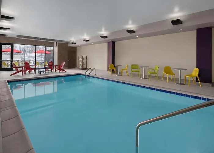 Home2 Suites By Hilton Des Moines At Drake University