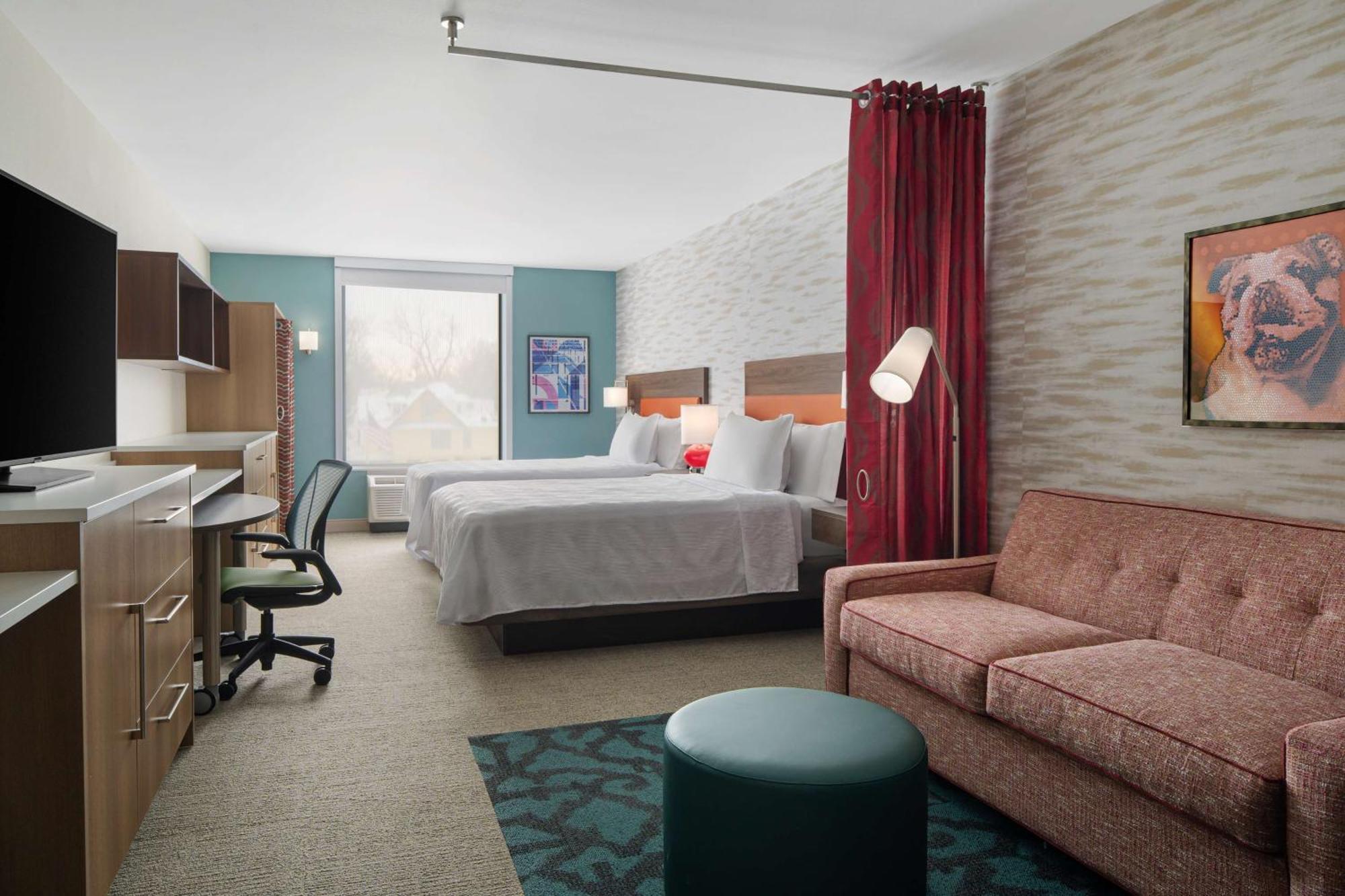 Home2 By Hilton At Drake Des Moines